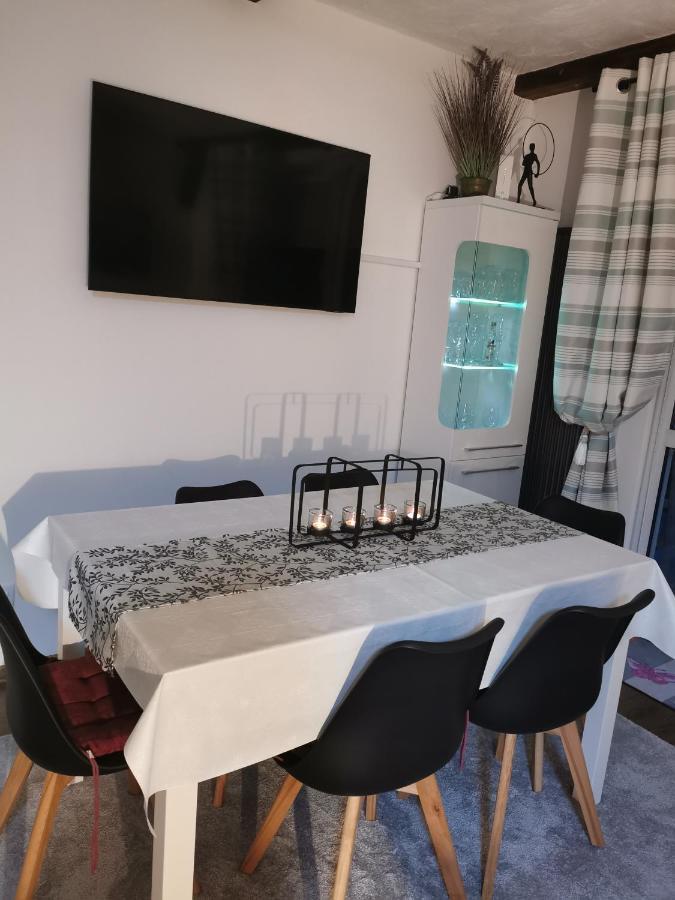Apartament Woda Morska Ustka Eksteriør bilde